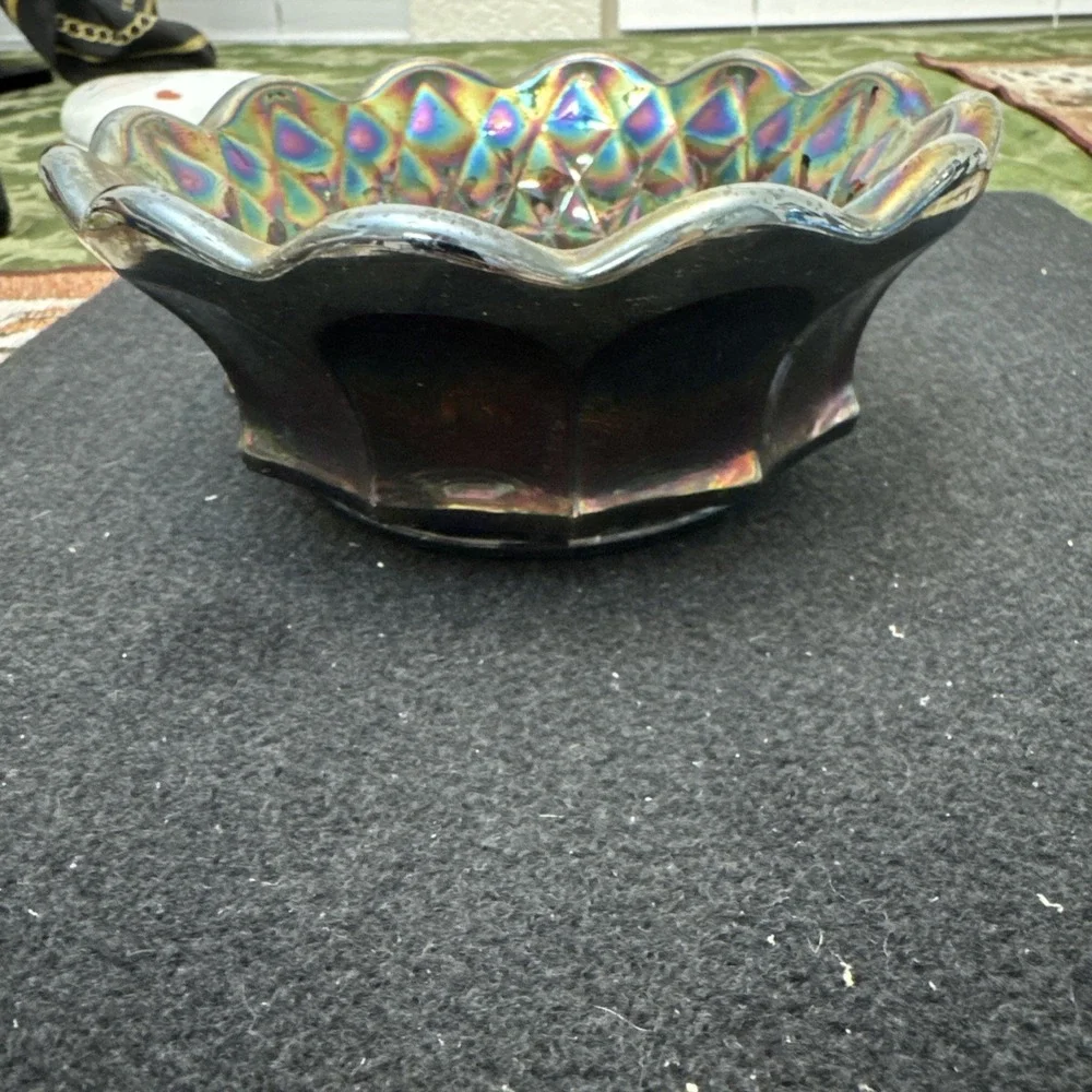 Vintage FENTON CARNIVAL GLASS IRIDESCENT AMETHYST Grape Leaf Candy/Nut Bowl 6